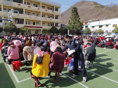 鎮安云鎮派出所:防詐宣傳不停歇,守護群眾:“錢袋子”!