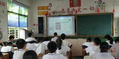 翔云鎮(zhèn)衛(wèi)生院醫(yī)師蒞臨翔云中學開展防治傳染病專題講座